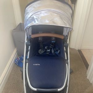 3 PIECE UPPAbabh Stroller. Basket brand new never used. Stroller like new.